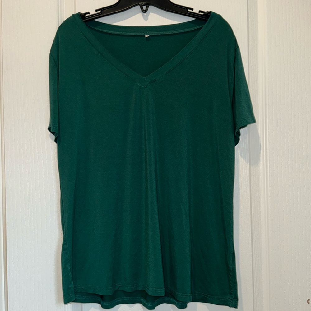 XL Green V-Neck Shirt